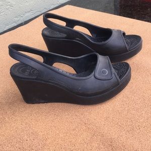 Crocs wedges shoes